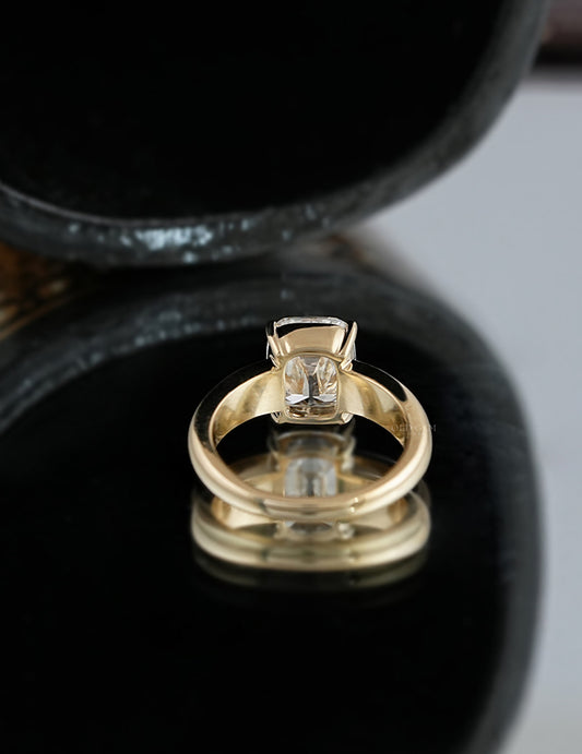 Old Mine Cut Thick Band Ring