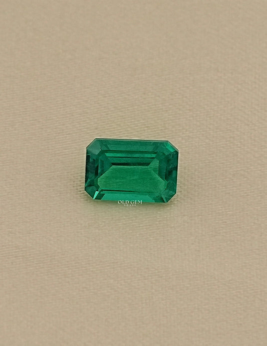Green Colombian Emerald Cut Loose Gemstone Gemstone