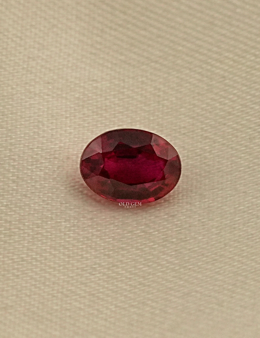 Pigeon Blood Ruby Oval Cut Lab Loose Diamond Gemstone