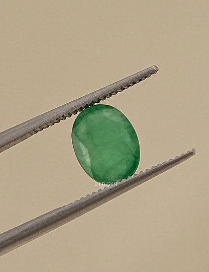 Natural Green Oval Cut Gemstone Loose Diamond