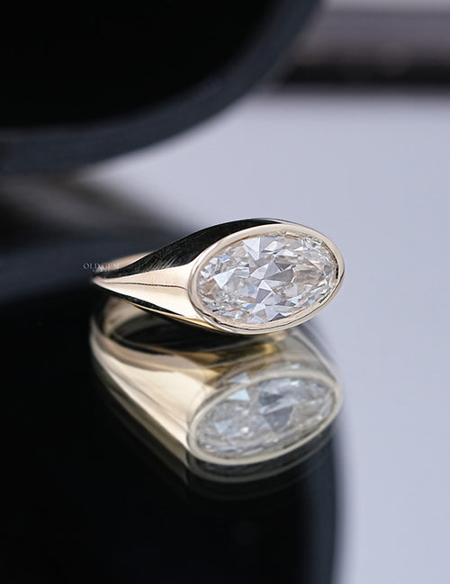 Old Mine Moval Bezel Setting Ring for Men