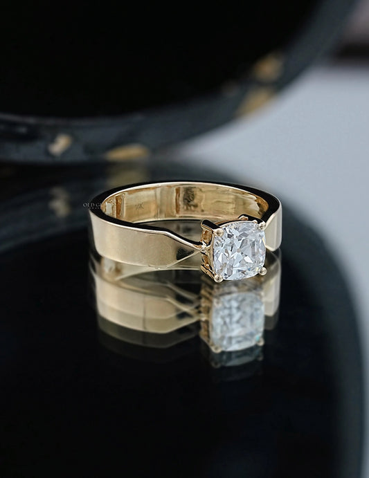 1 CT Vintage Allure Cushion Solo Diamond Ring For Him