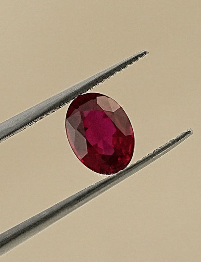 Pigeon Blood Ruby Oval Cut Lab Loose Diamond