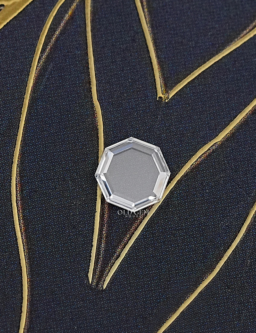 Portrait Octagon Loose Lab Diamond