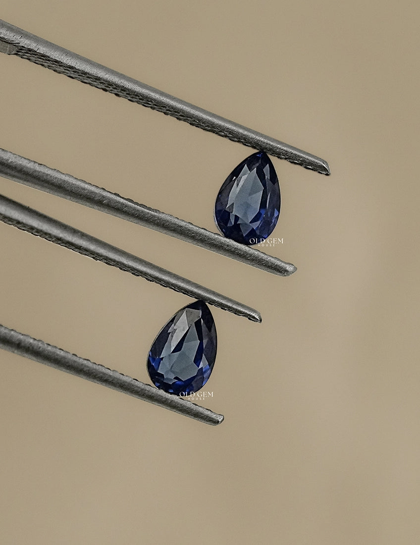 Pear Shape Blue Sapphire Gemstone Pairs Gemstone
