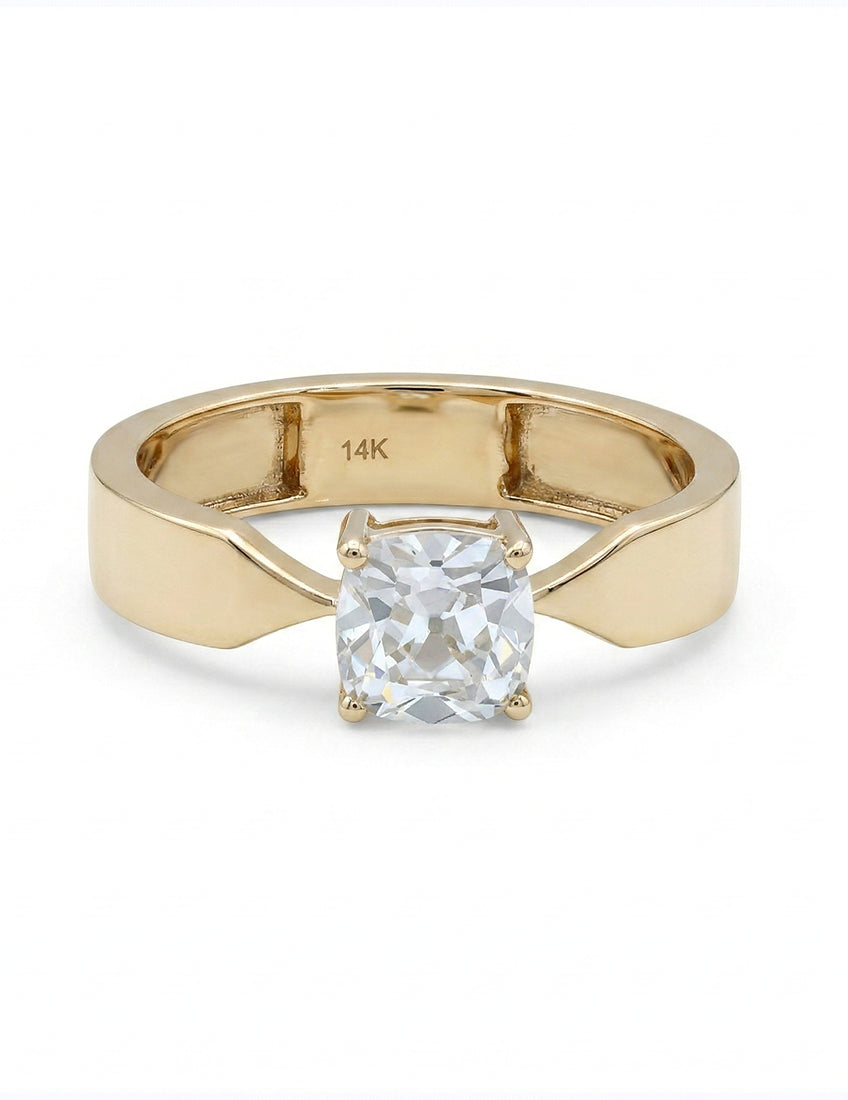 1 CT Vintage Allure Cushion Solo Diamond Ring For Him